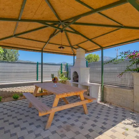 Apartament Pine 2